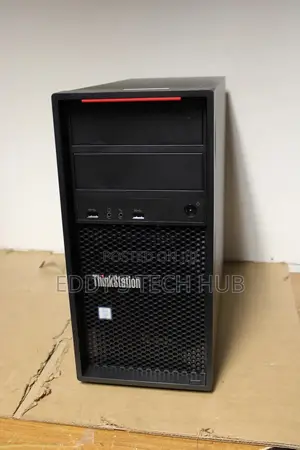 Desktop Computer Lenovo ThinkStation P520 16GB Intel Xeon SSD 256GB