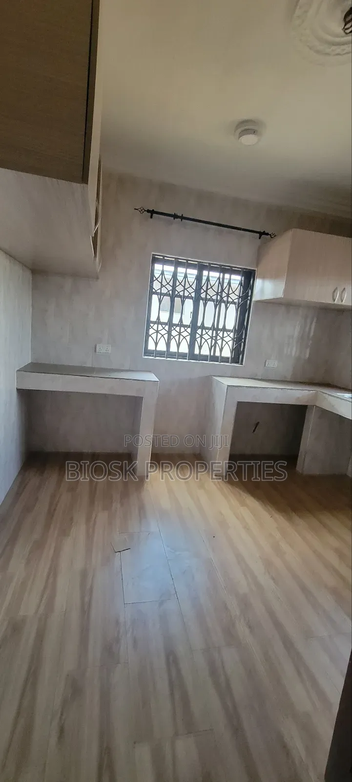 3bdrm Apartment in Biosk Properties, Valley View Area for rent