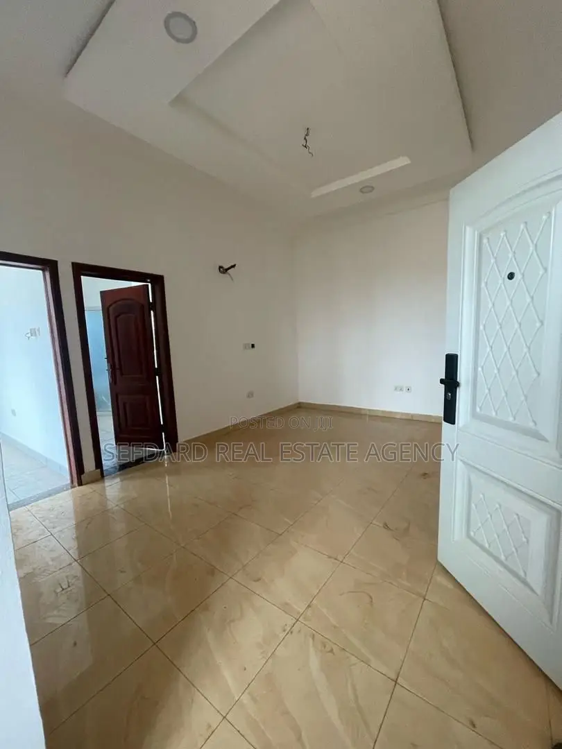 3bdrm House in Sefdard Properties, Kwabenya for sale