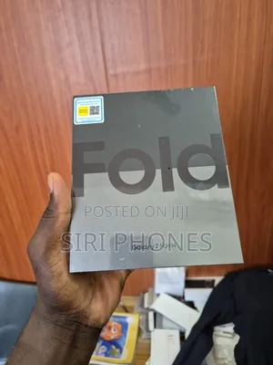 New Samsung Galaxy Z Fold4 256 GB Black