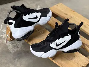 Original Nike Savage White/Black Colour