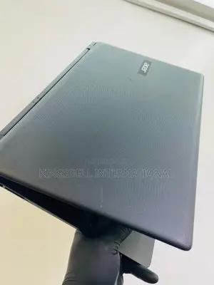 Laptop Acer Aspire ES1-520 4GB Intel Core i5 HDD 500GB