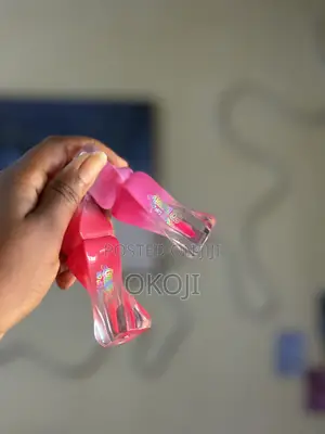 Color-Changing Lipglosses