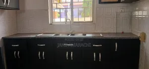 3bdrm House in Manet Ville for rent