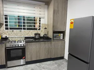 2bdrm Apartment in East Airport, Papaye for rent