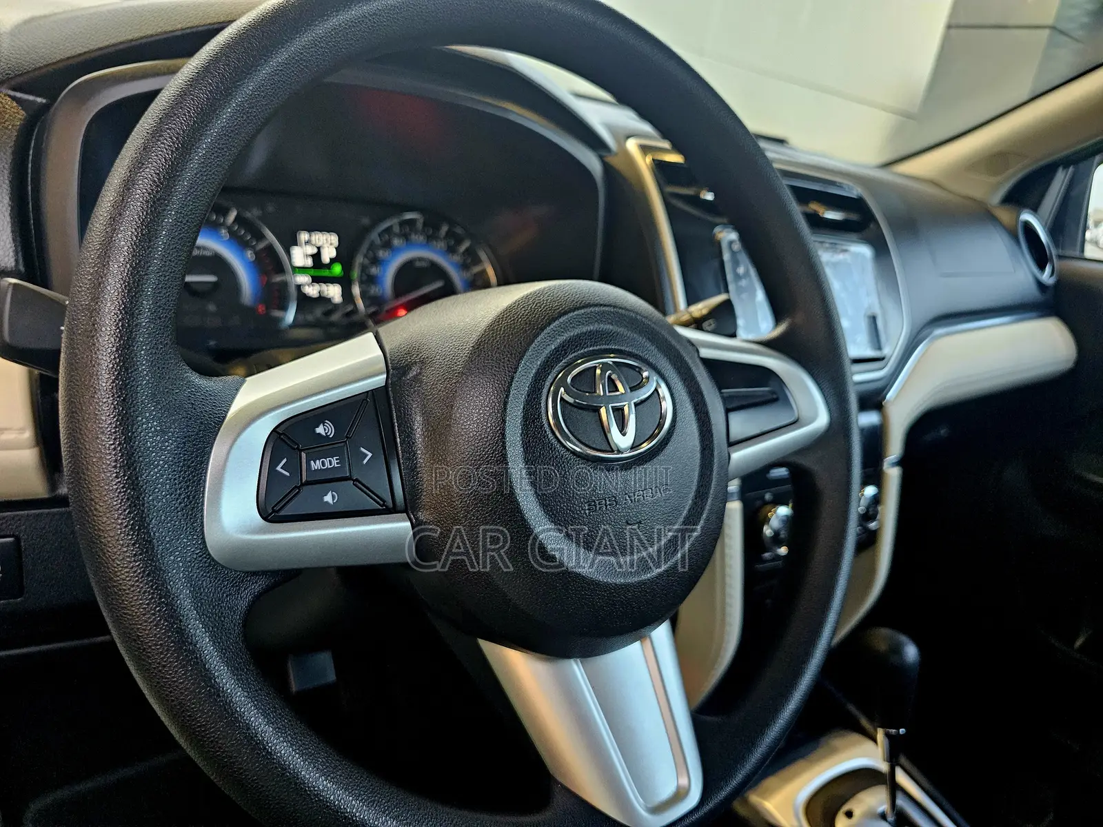 Toyota Rush 2023 White