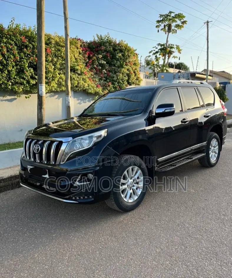 Toyota Land Cruiser Prado 2016 Black