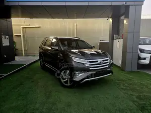 Toyota Rush 2022 Gray