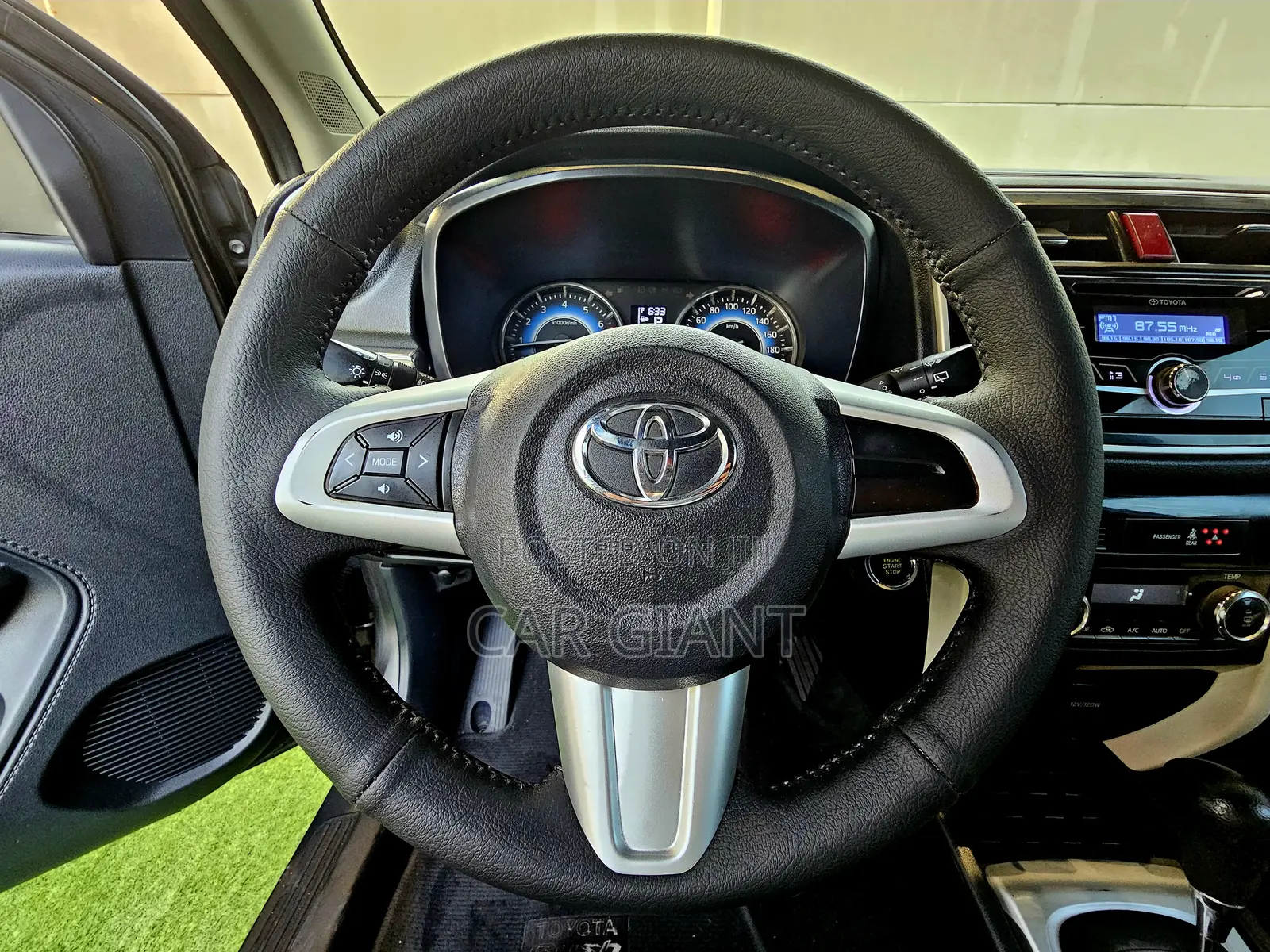 Toyota Rush 1.5 AWD 2019 Gray