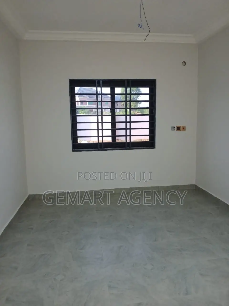 3bdrm House in Kuntunse, Accra Metropolitan for sale