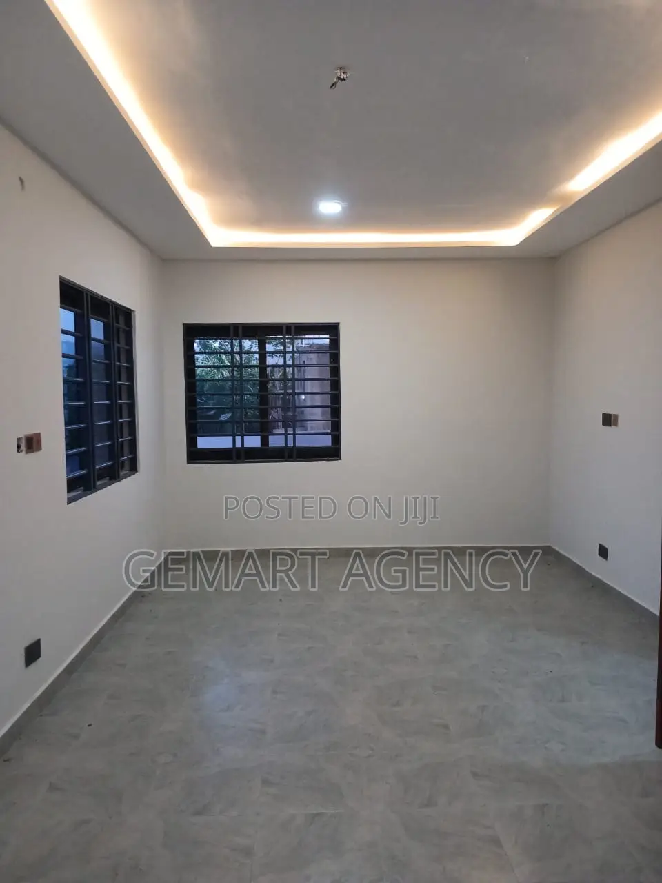 3bdrm House in Kuntunse, Accra Metropolitan for sale