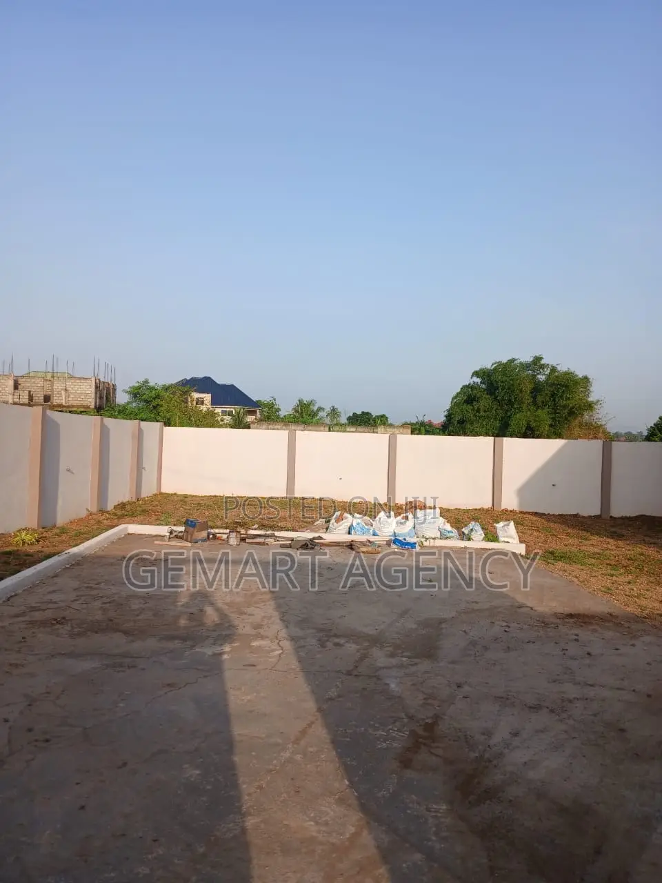 3bdrm House in Kuntunse, Accra Metropolitan for sale