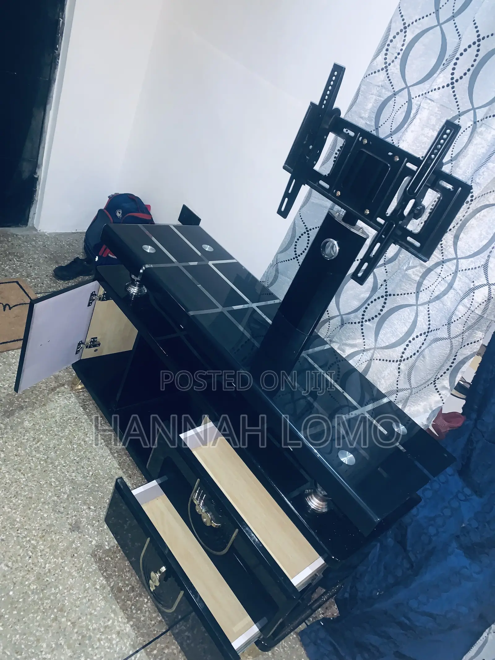 Tv Stand New