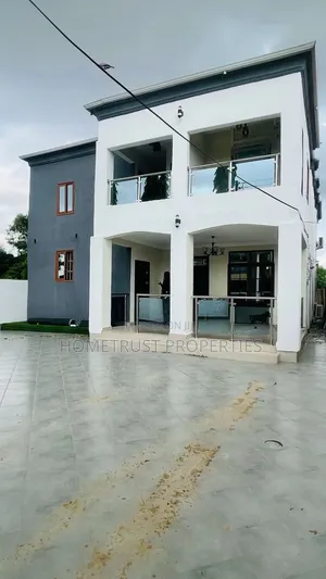 Furnished 6bdrm Duplex in Ablekuma Ga Odumase, Pentecost for sale