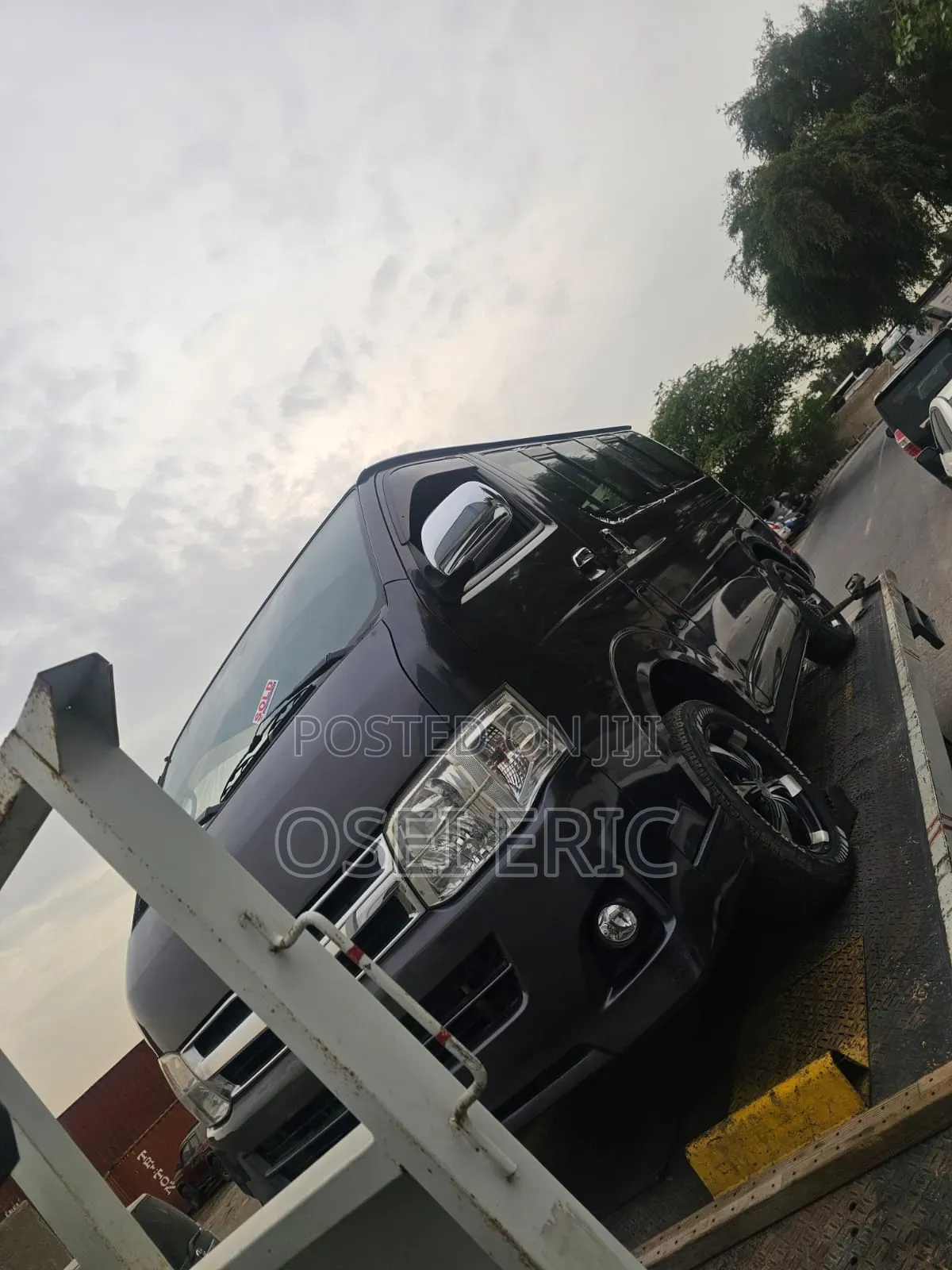 Toyota HiAce 2011 Grey