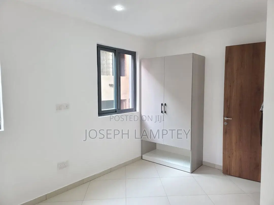 2bdrm Apartment in Joseph Lamptey, Airport Residential Area for sale