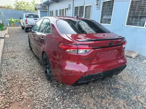 Toyota Corolla SE 2022 Red