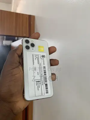 Apple iPhone 11 Pro 64 GB White