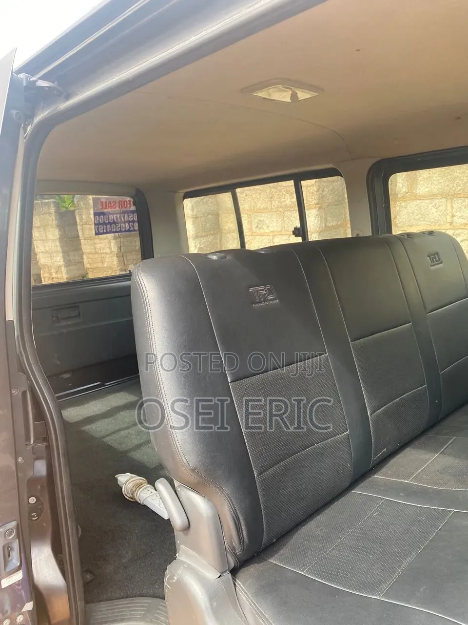 Toyota HiAce 2011 Grey