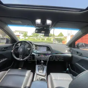 Hyundai Elantra Sport 2018 Gray