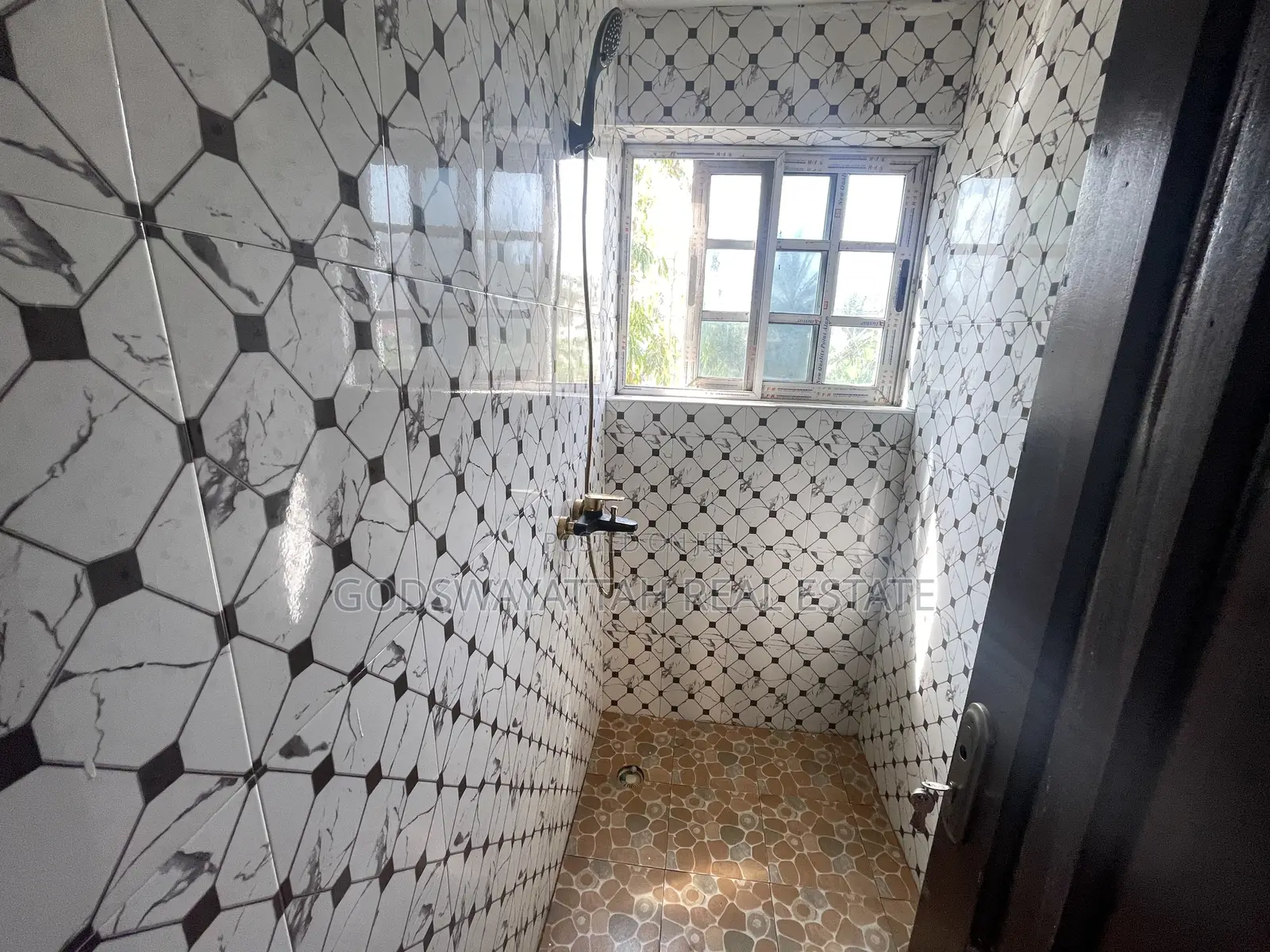 2bdrm Apartment in East Legon, Adjiriganor for rent