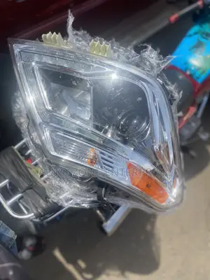 Nissan Patrol 2014 2015 Headlight