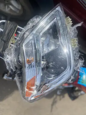 Nissan Patrol 2014 2015 Headlight