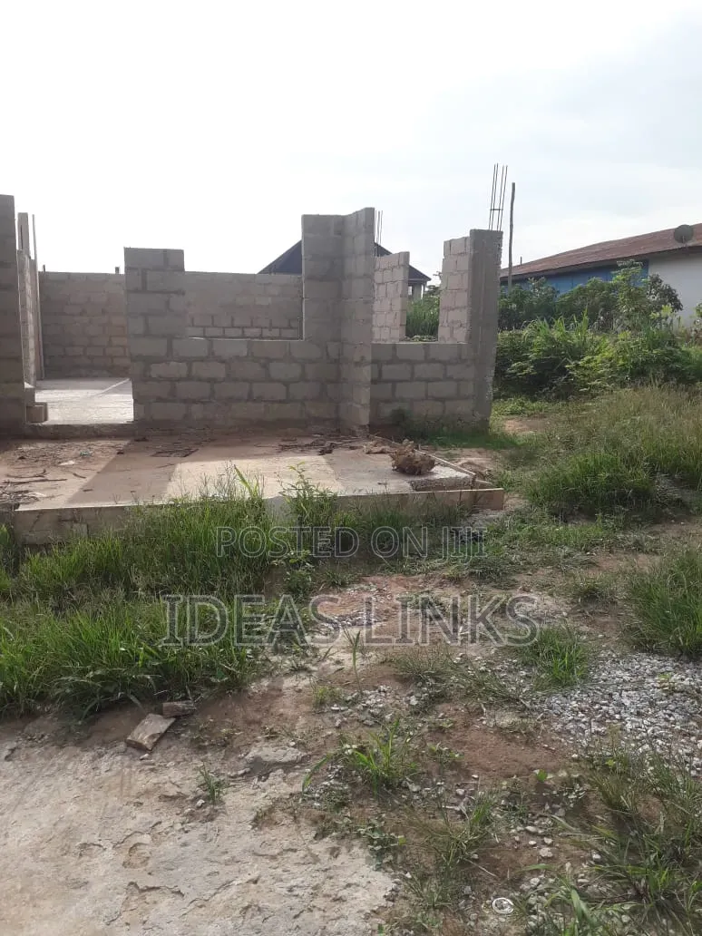 3bdrm Apartment in Ideaslink And, Atwima Kwanwoma for sale