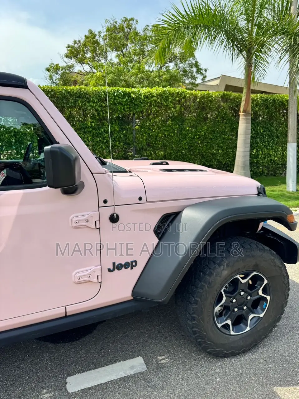 Jeep Wrangler Rubicon 4 Door 4x4 2023 Pink
