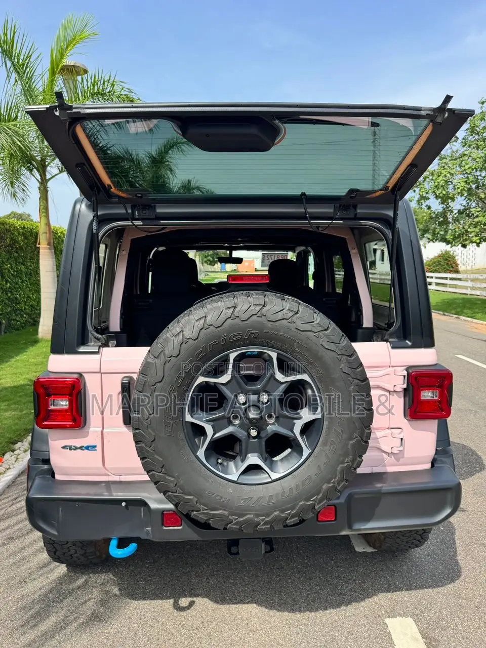 Jeep Wrangler Rubicon 4 Door 4x4 2023 Pink