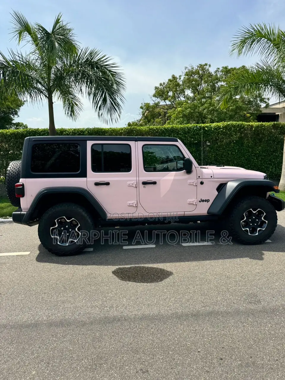 Jeep Wrangler Rubicon 4 Door 4x4 2023 Pink