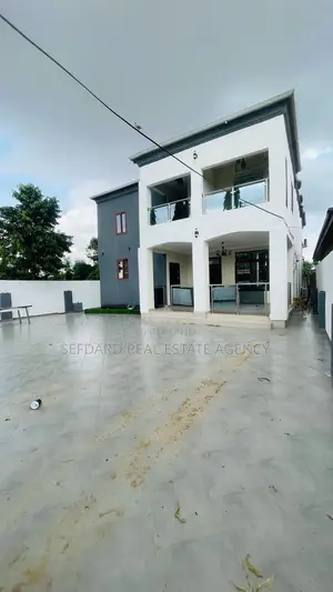Furnished 6bdrm Duplex in Sefdard Properties, Ablekuma for sale