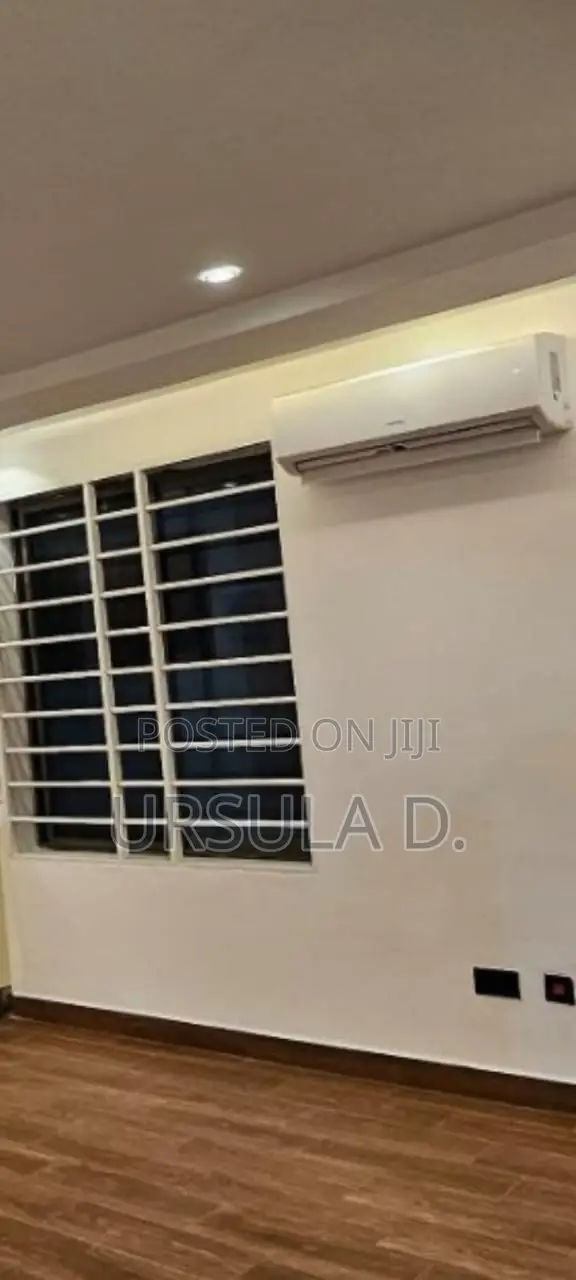2bdrm Duplex in School Junction for rent