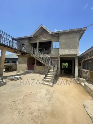 12bdrm House in Pokuase for sale