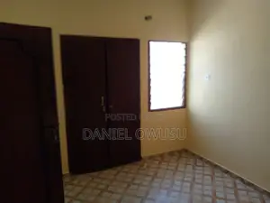 3bdrm Apartment in School Junction for rent