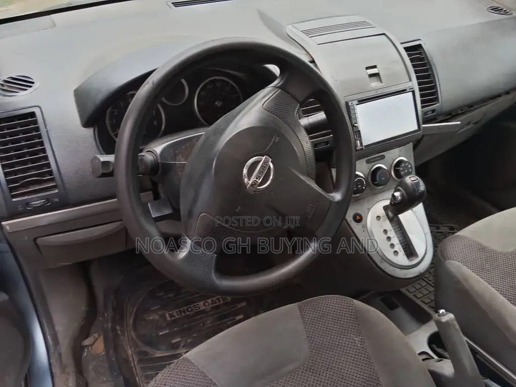 Nissan Sentra 2009 Silver