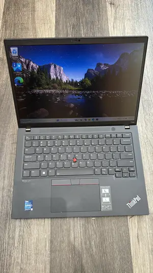 Laptop Lenovo ThinkPad T14 G3 16GB Intel Core i7 SSD 256GB