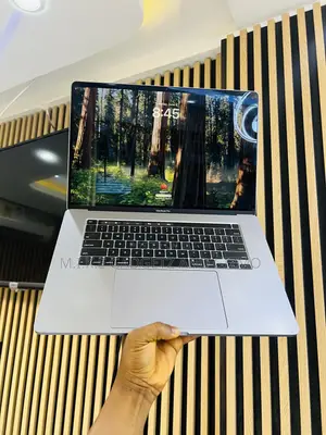 Laptop Apple MacBook Pro 2019 32GB Intel Core i9 SSD 512GB