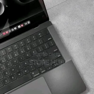 New Laptop Apple MacBook Pro 16GB Apple M4 SSD 512GB