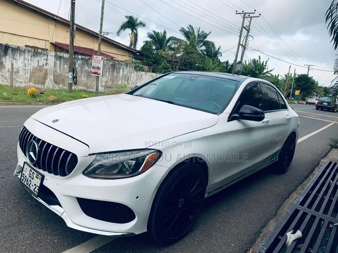 Mercedes-Benz C300 Sport 4dr AWD 4Matic Sedan (2.0L 4cyl 7A) 2015 White