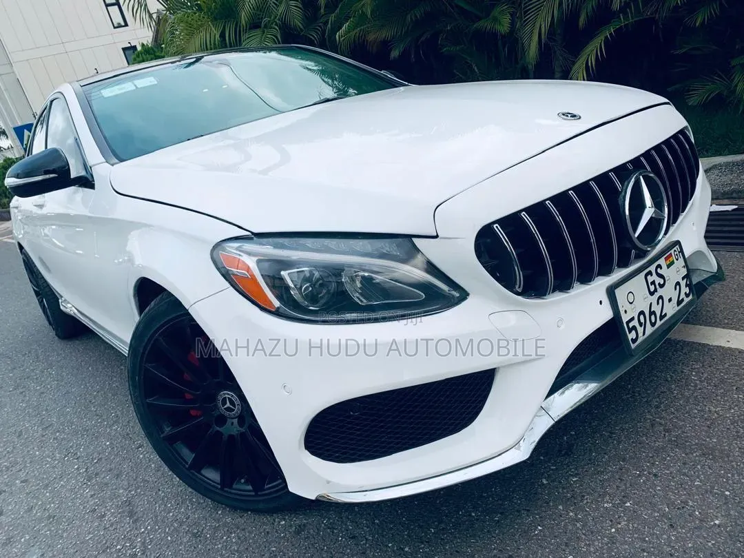 Mercedes-Benz C300 Sport 4dr AWD 4Matic Sedan (2.0L 4cyl 7A) 2015 White