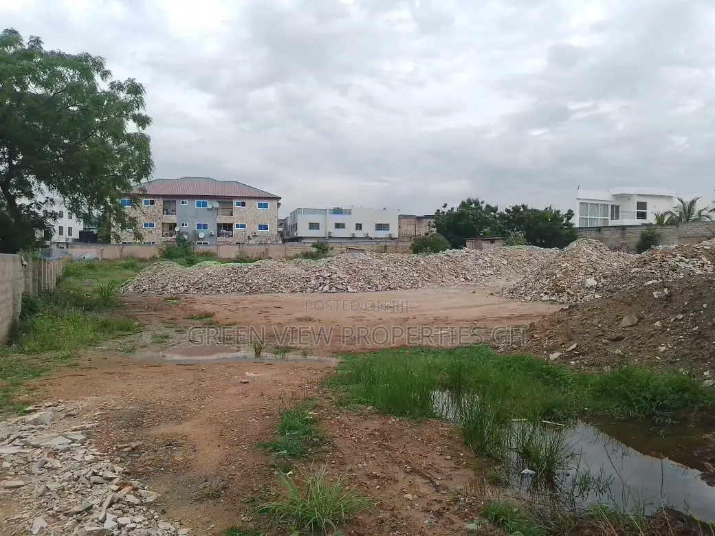 Plots for Sale Inside Tse Addo a Total of Seven and a Half Plots