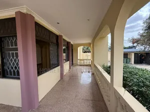 5bdrm House in Haatso Westland, Antis for rent