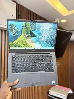 Laptop Dell Latitude 7300 8GB Intel Core i5 SSD 256GB