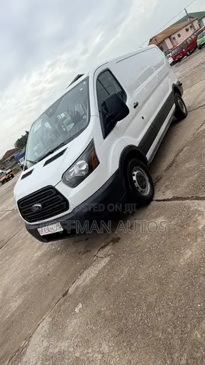 Ford Transit 2017 White