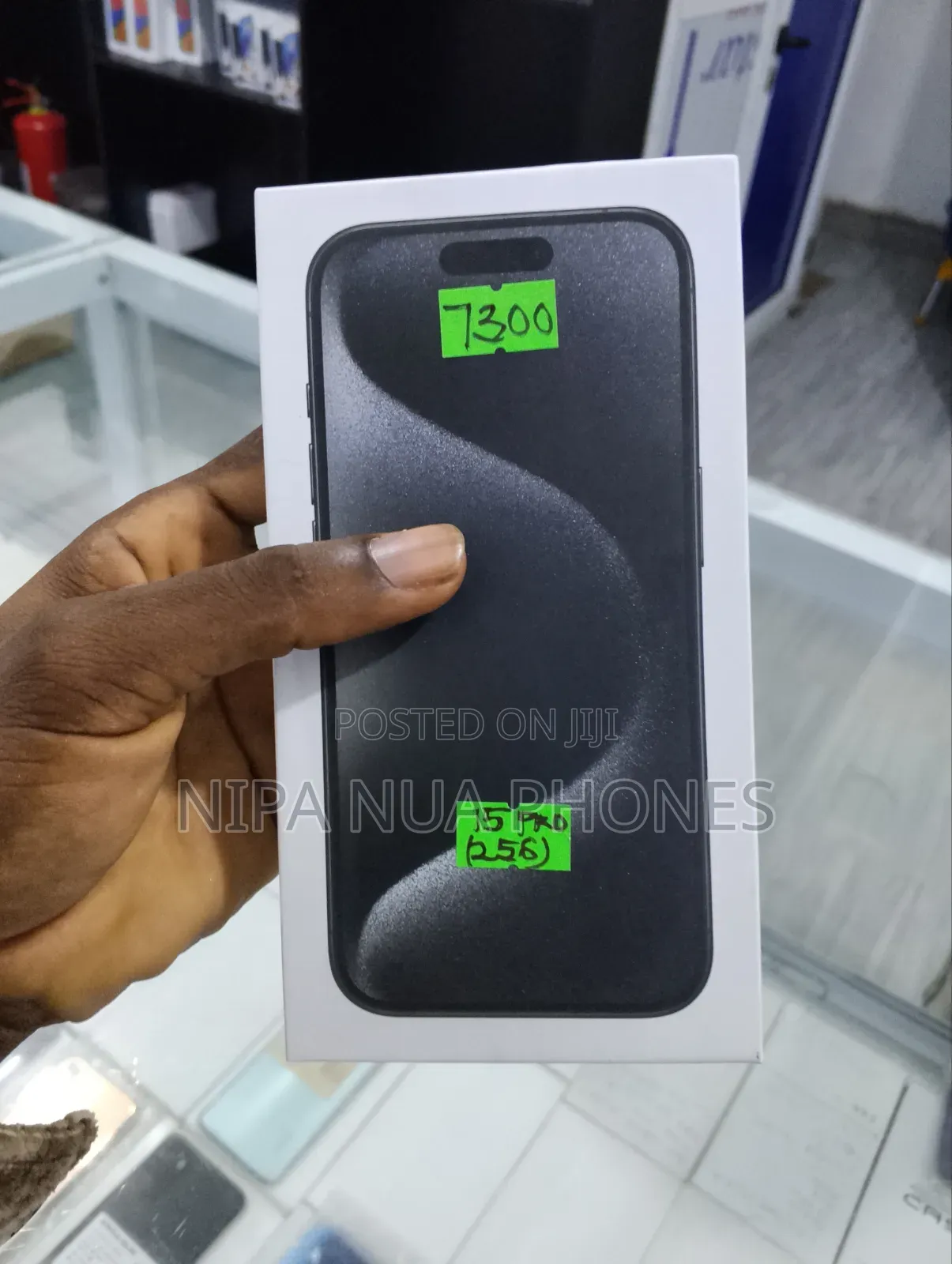 New Apple iPhone 15 Pro 256 GB Gold