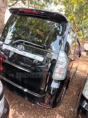 Toyota Voxy 2013 Black
