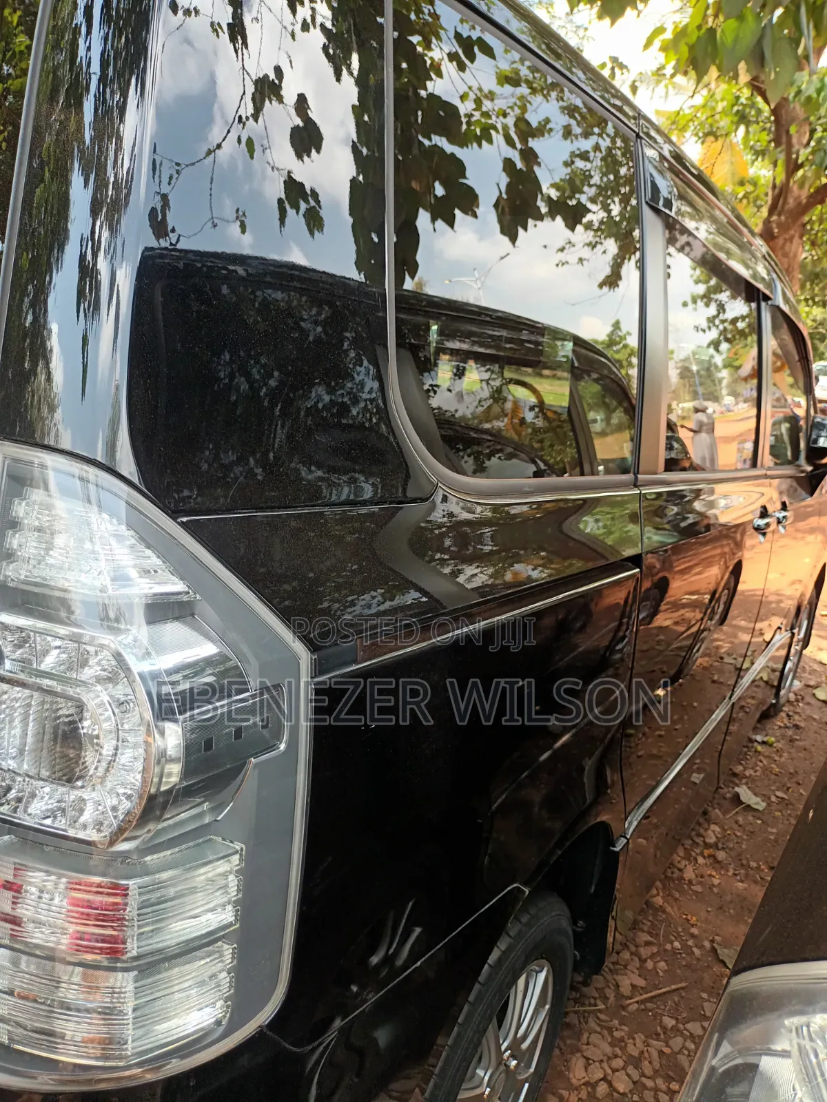 Toyota Voxy 2013 Black
