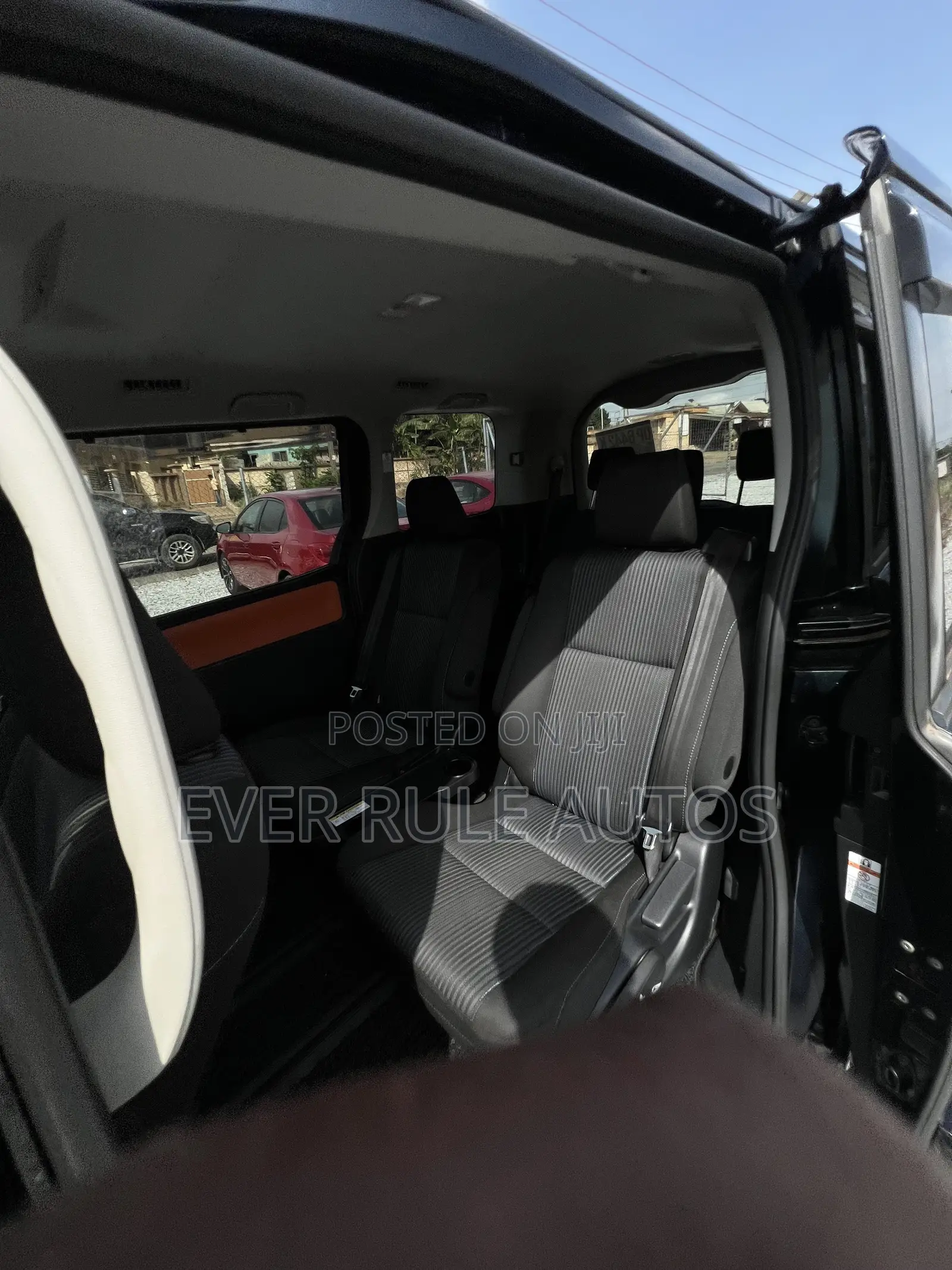 Toyota Voxy 2015 Black