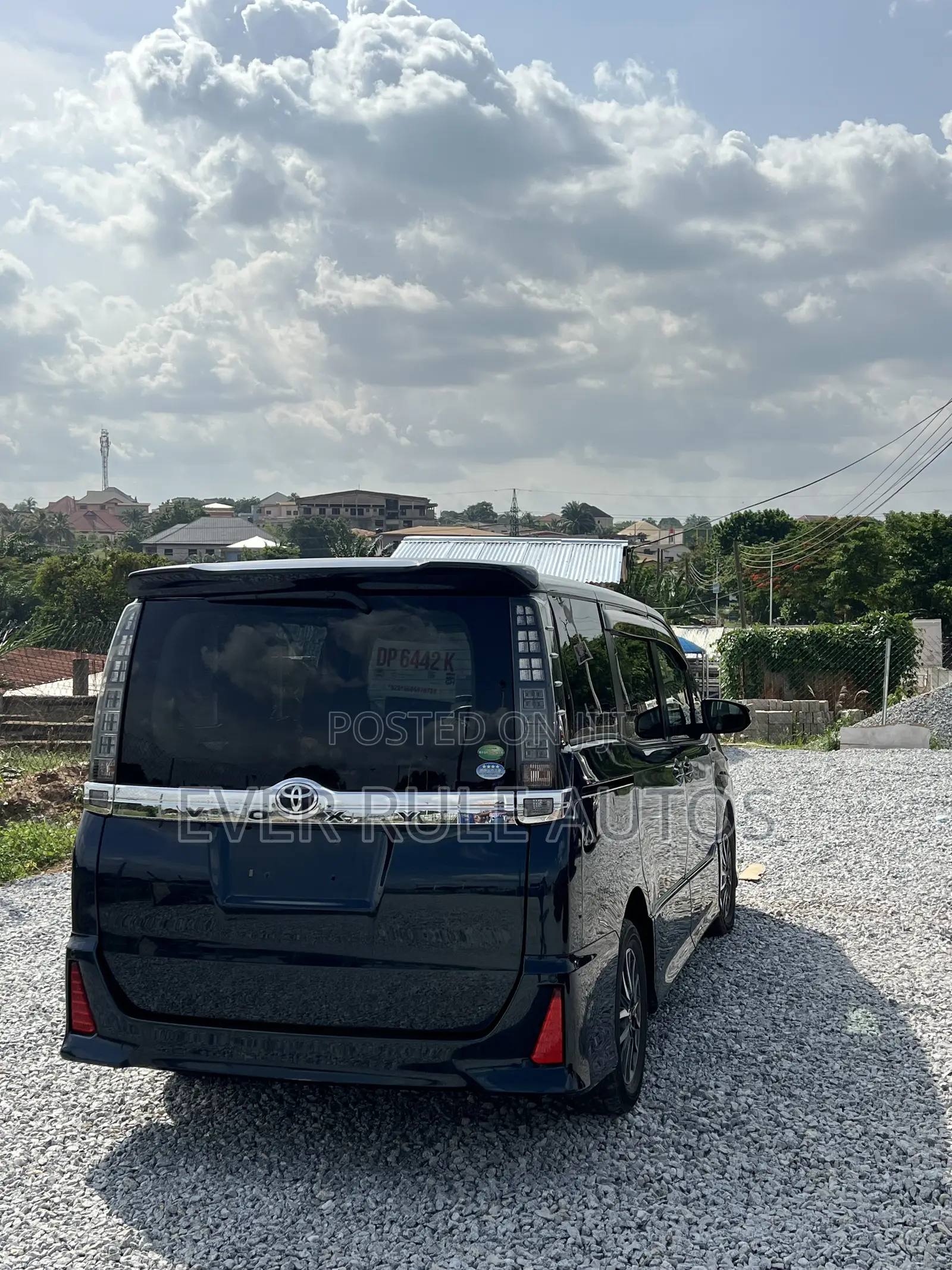 Toyota Voxy 2015 Black